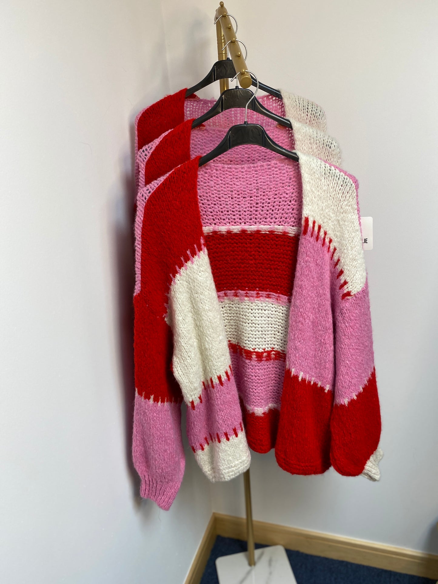 MIRAYA CONTRAST COLOUR BLOCK KNITTED CARDIGAN-RED