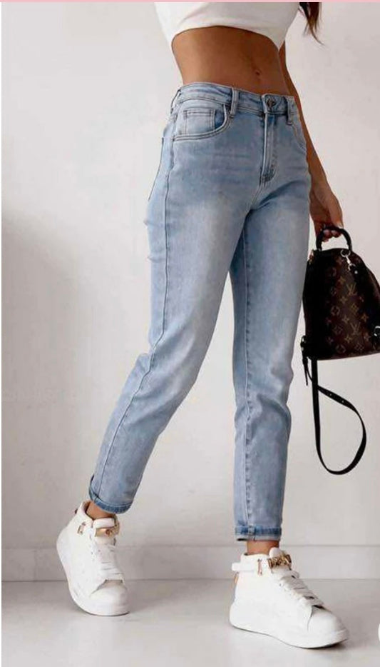 ARINA MOM STYLE DENIM
JEANS-BLUE